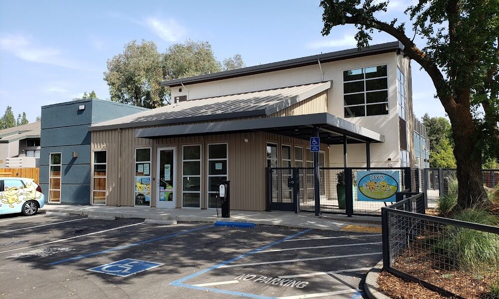 West Davis Veterinary Center